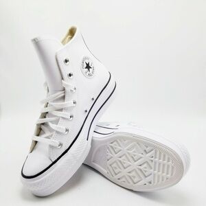 Women CONVERSE Chuck Taylor All Star Platform Leather
